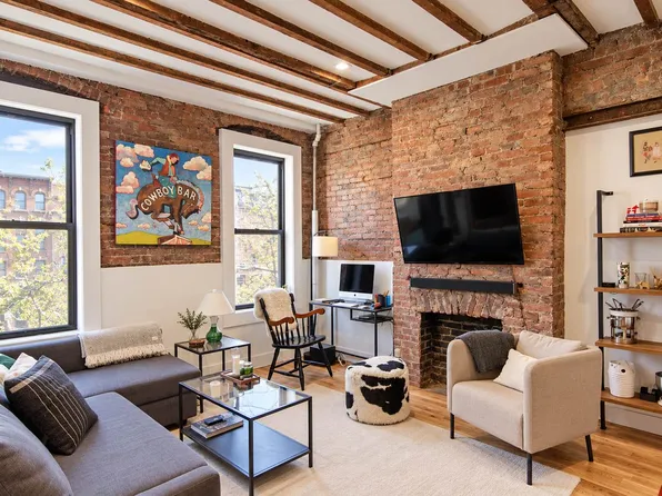 259 Wyckoff Street image 1 of 7