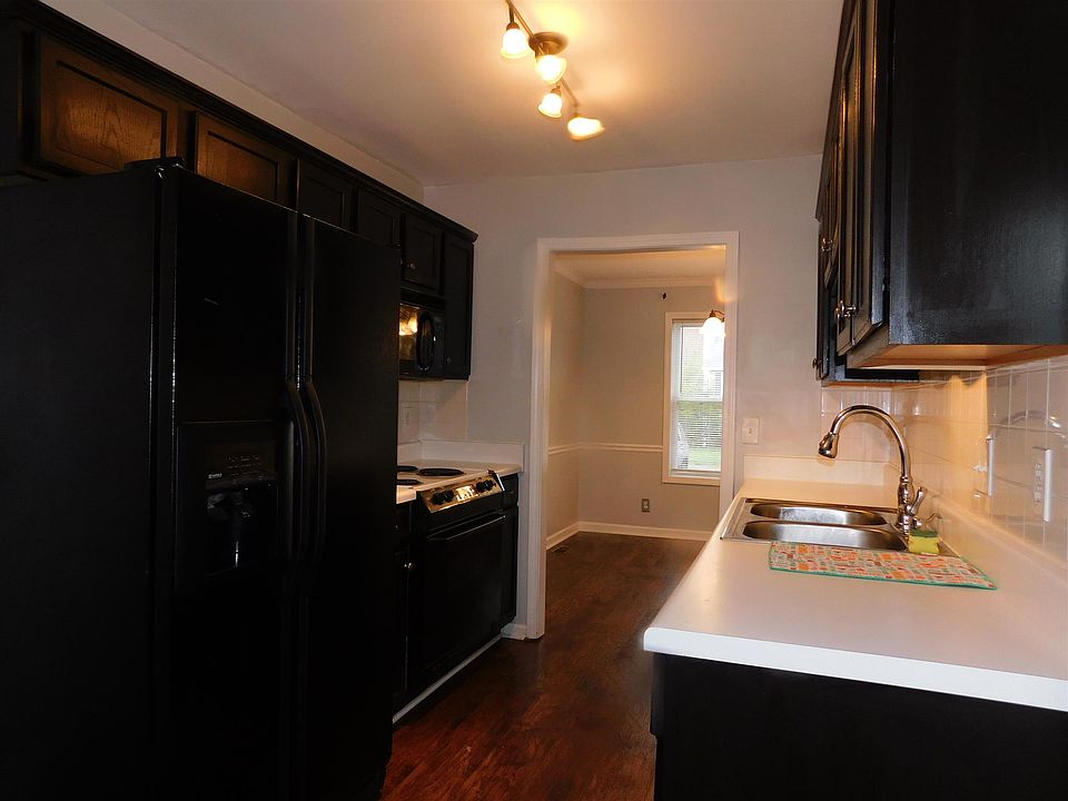 1st image of 419 Sierra Ct