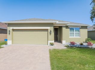 454 Kestrel Dr, Groveland, FL 34736