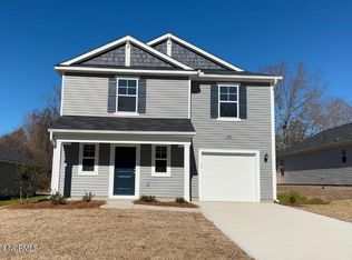 708 Conductor Ct, Vass, NC 28394