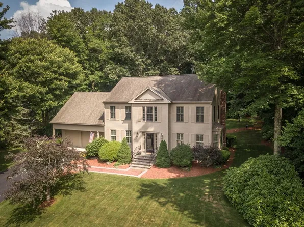 24 Wayside Rd, Westborough, MA 01581