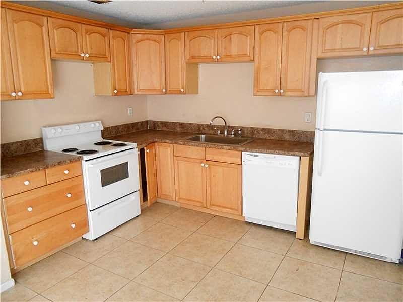 1st image of 1200 NE 121st St