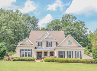 245 Valleybrook Dr, Columbus, MS 39702