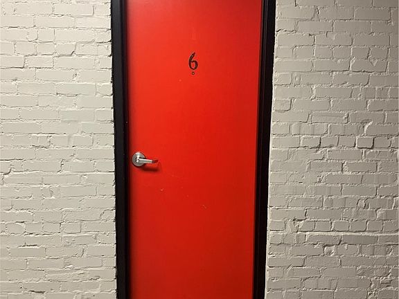 3rd image of 4200 Arnold Ave #6