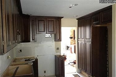 3rd image of 1970 Stansberry Cir
