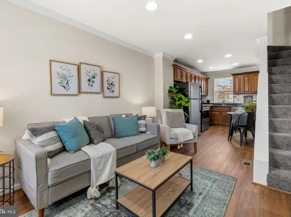 509 Otterbein St, Baltimore, MD 21230