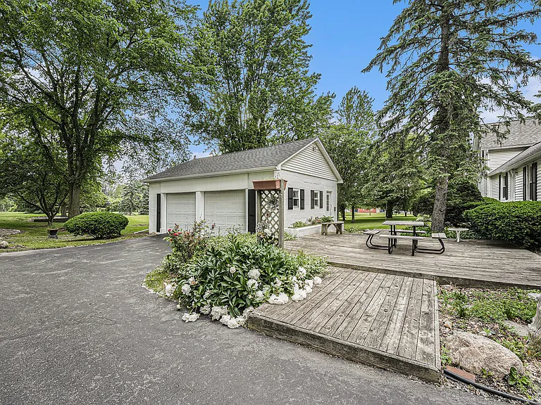 6875 Kalamazoo Ave SE — Photo 8