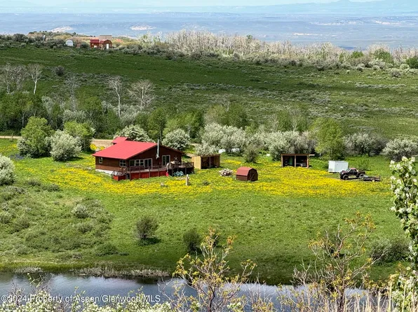 809 Boulder Dr, Craig, CO 81625