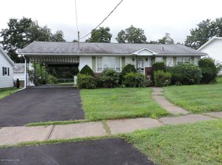39 Birch Dr, Swoyersville, PA 18704