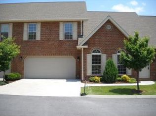 404 Mountain View Rd #302, Johnson City, TN 37601