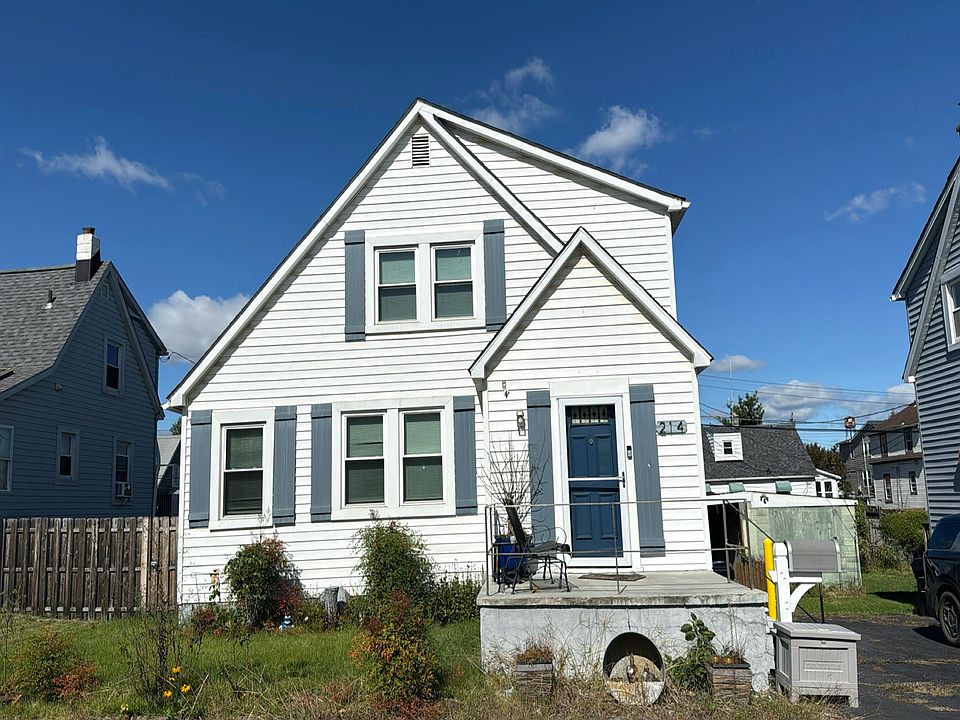 1st image of 214 Detroit Ave