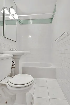 Rented by Cooper & Cooper Real Estate | media 19