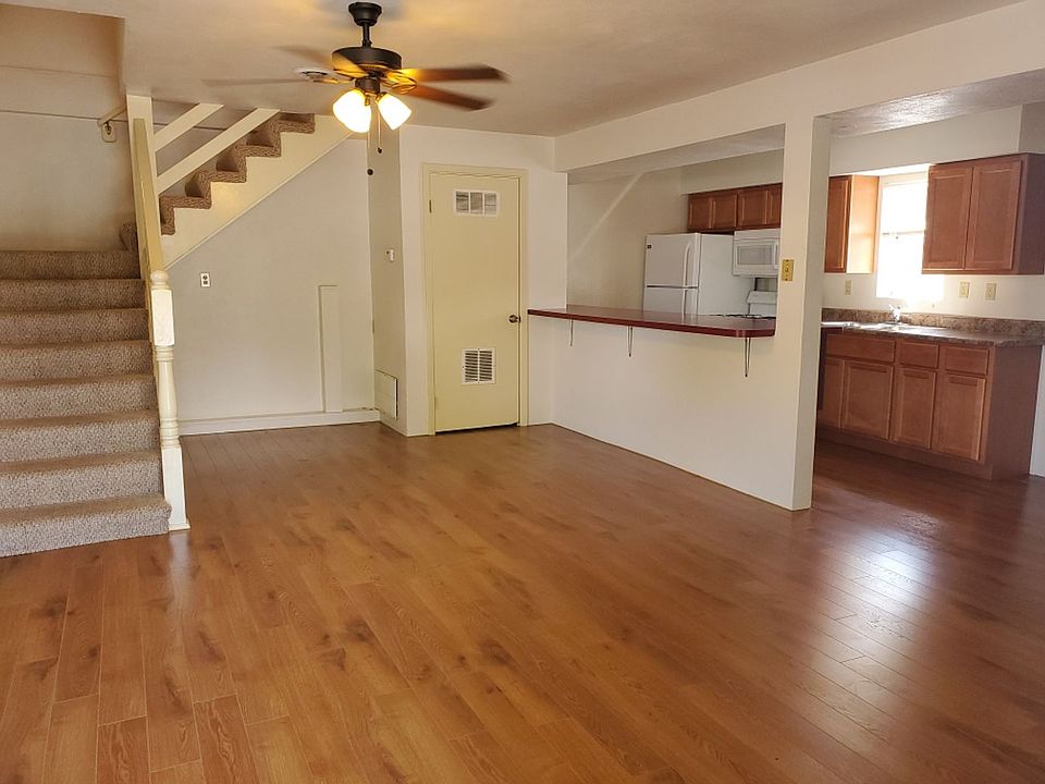 48 West Church 48 W Church St Mascoutah IL Zillow