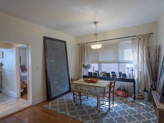 4th image of 4607 N Malden St APT 3