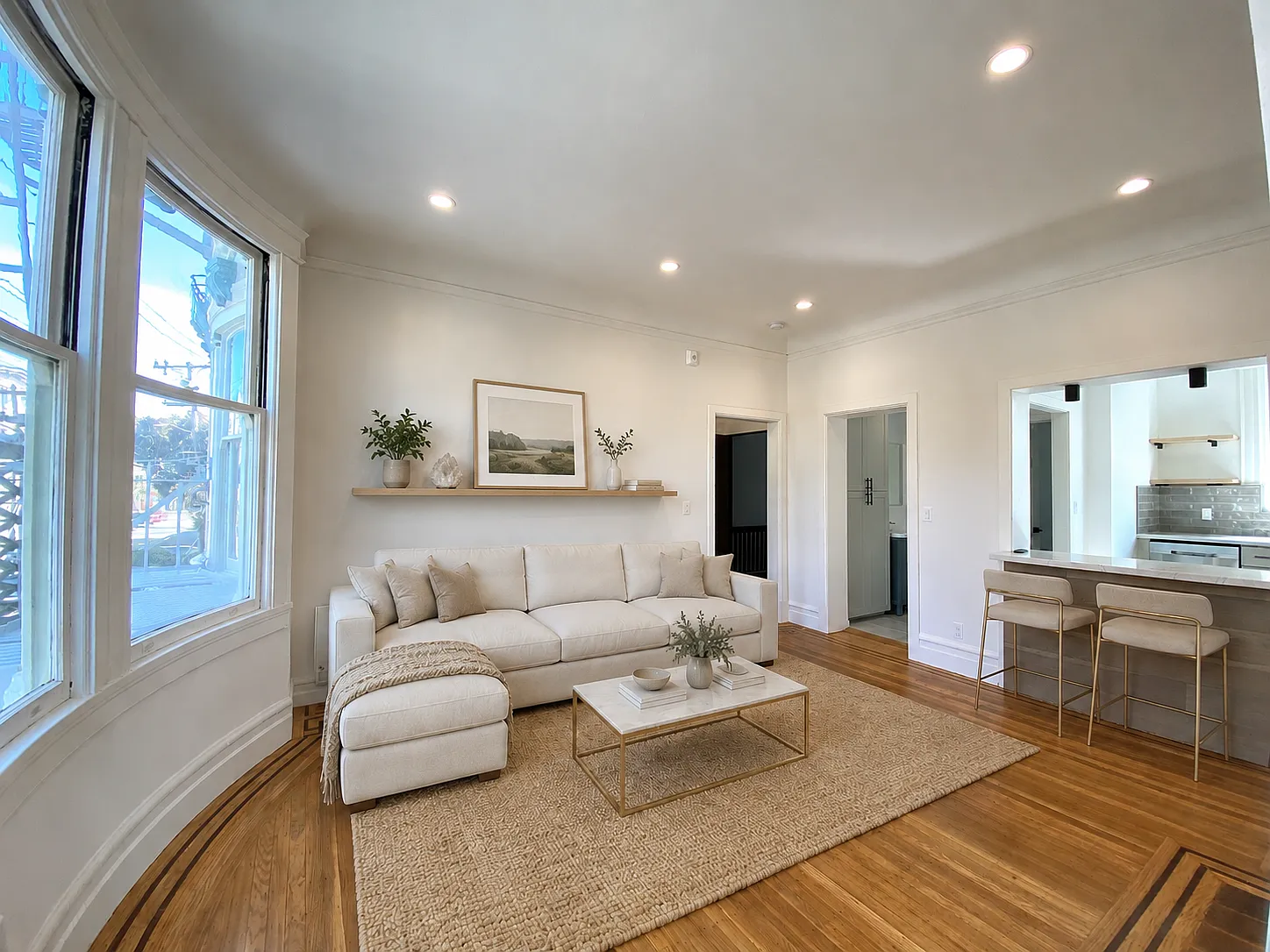 1 bed, 1.0 bath, 600 sqft, $4,950 — Photo 3