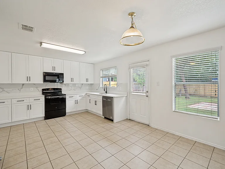 5822 Piedmont Gln — Photo 18