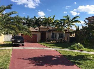 16530 SW 57th Ln, Miami, FL 33193