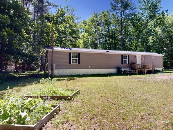 28 Bethany Drive, Sanford, ME 04073