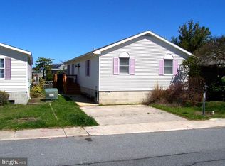 112 Sea Breeze Dr, Ocean City, MD