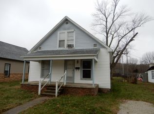 1309 S 8th St, Clinton, IN 47842
