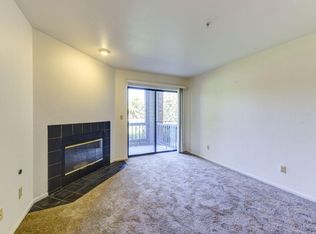 2727 Folsom St APT 103, Boulder, CO 80304