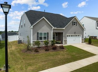 1105 Hazelmist Dr, Wake Forest, NC 27587
