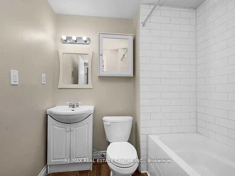 5 Ontario St #2 — Photo 6