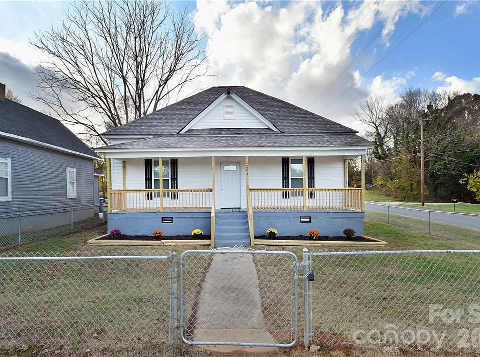 1st image of 1204 4th St