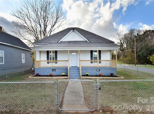 1204 4th St, Statesville, NC 28677