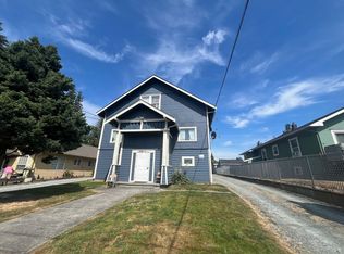 520 N 1st St #1, Mount Vernon, WA 98273