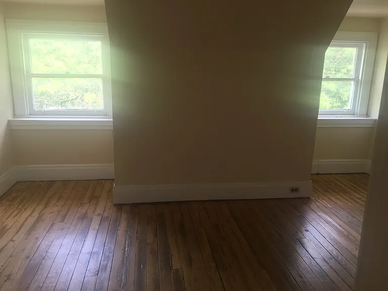 721 Chislett St — Photo 28