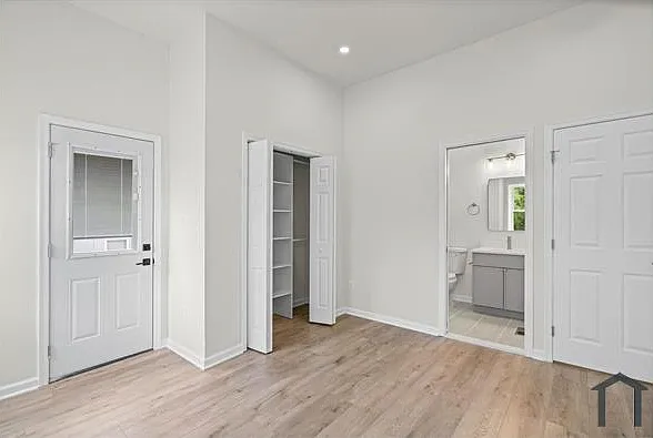 1723 E Lombard St — Photo 23