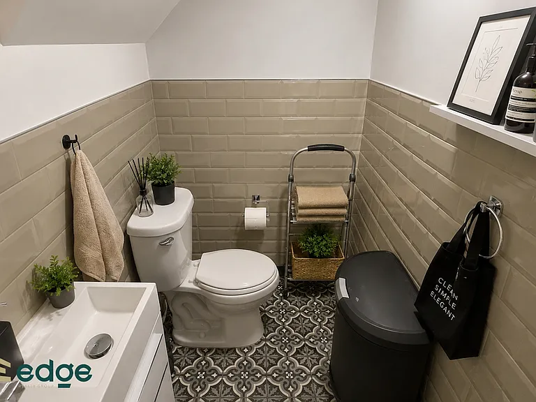1002 Halsey St #1F — Photo 6