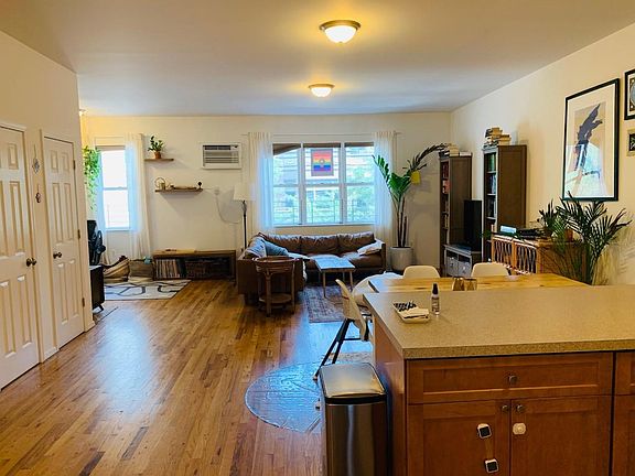 5th image of 694 Sackett St APT 3