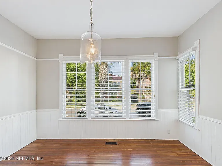 1251 Hubbard St #1 — Photo 5