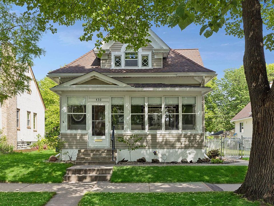 1st image of 430 Arbor St