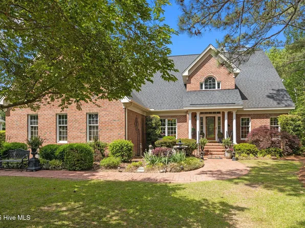 3008 Westview Drive, Greenville, NC 27834