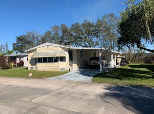 235 Country Ln, Plant City, FL 33565