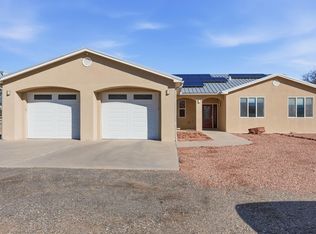 170 Esperanza Dr, Bosque Farms, NM 87068