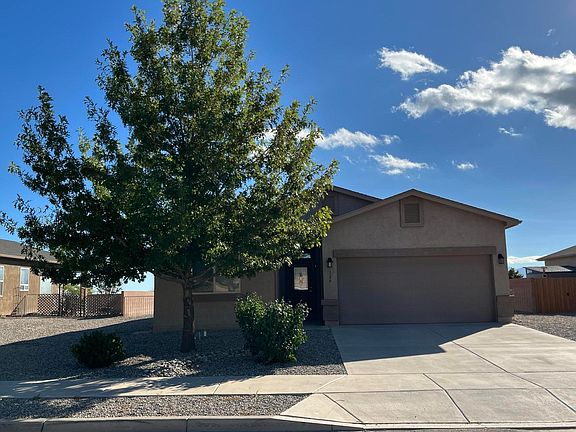 3rd image of 126 Landing Trl NE