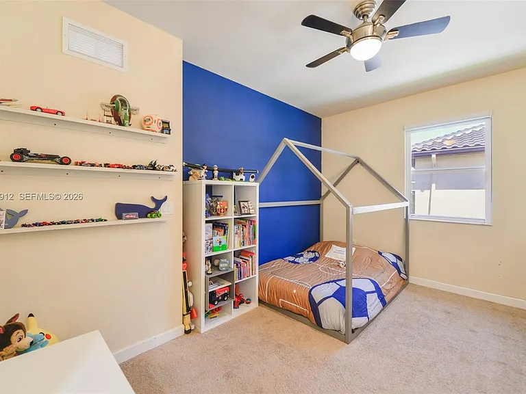 9101 SW 169th Pl — Photo 32