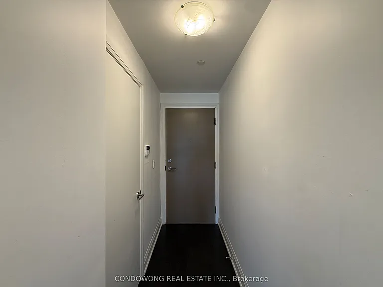 160 Vanderhoof Ave #1418 — Photo 9