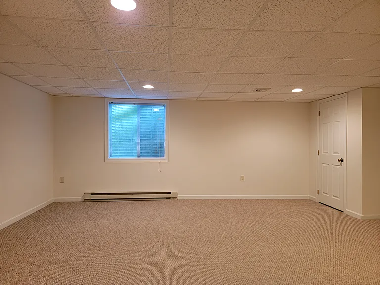 402 Mount Olive Ln — Photo 30