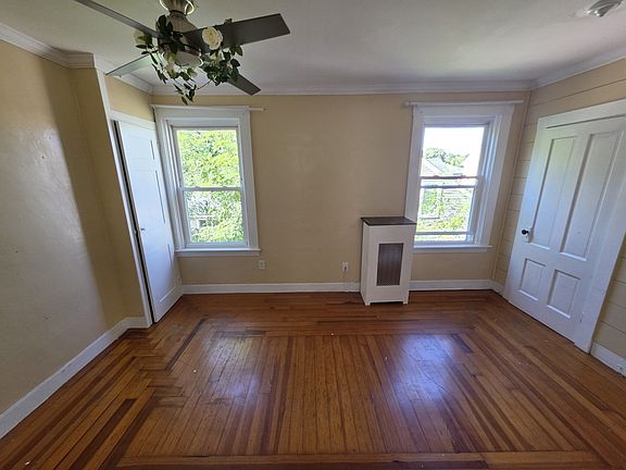 5th image of 8 Coram St