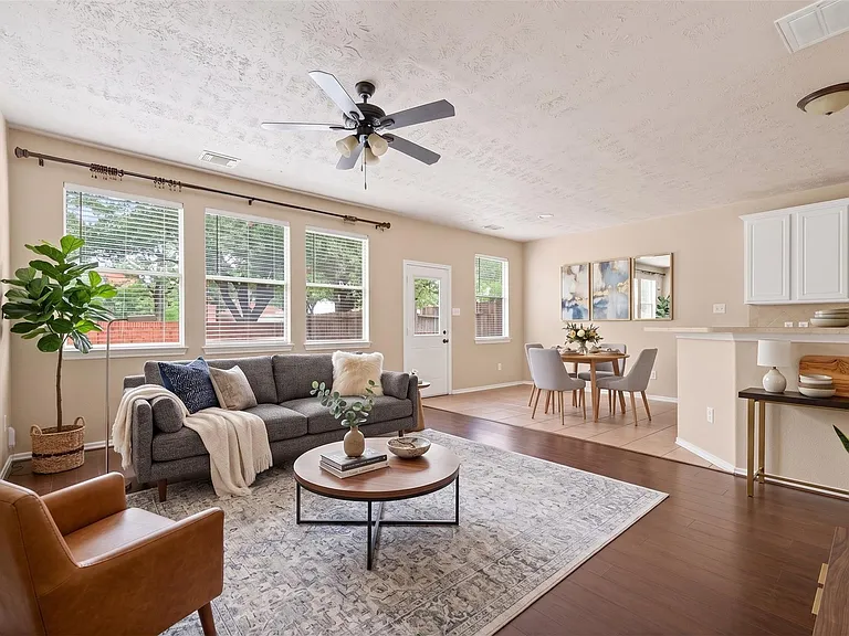 5626 Claybeck Ln — Photo 5