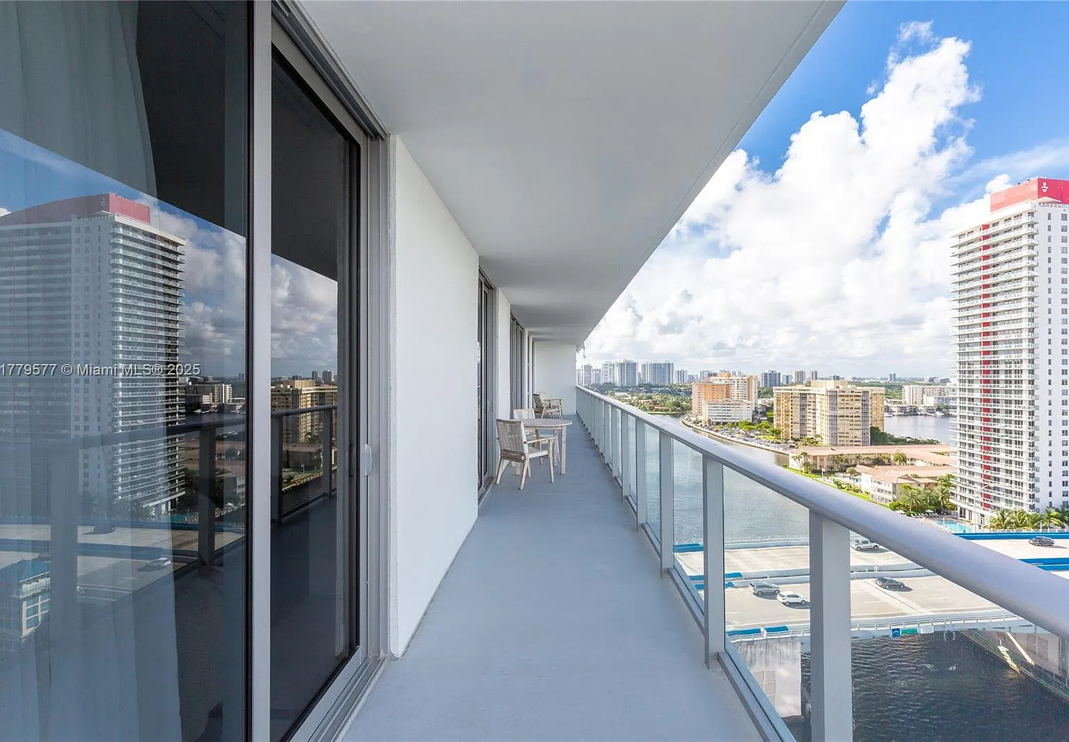 4010 South Ocean Condo — Photo 3