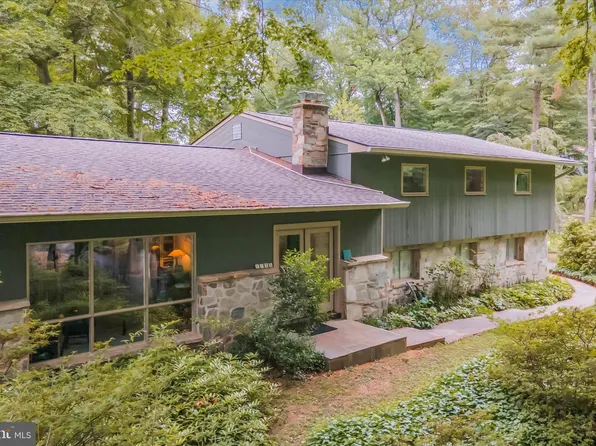 1035 Leopard Rd, Jenkintown, PA 19046