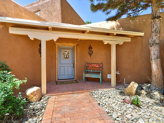 4th image of 1321 Yippee Calle Ct