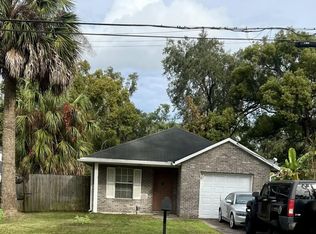 7815 Berry Ave, Jacksonville, FL 32211