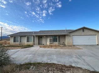 32489 Furst St, Lucerne Valley, CA 92356